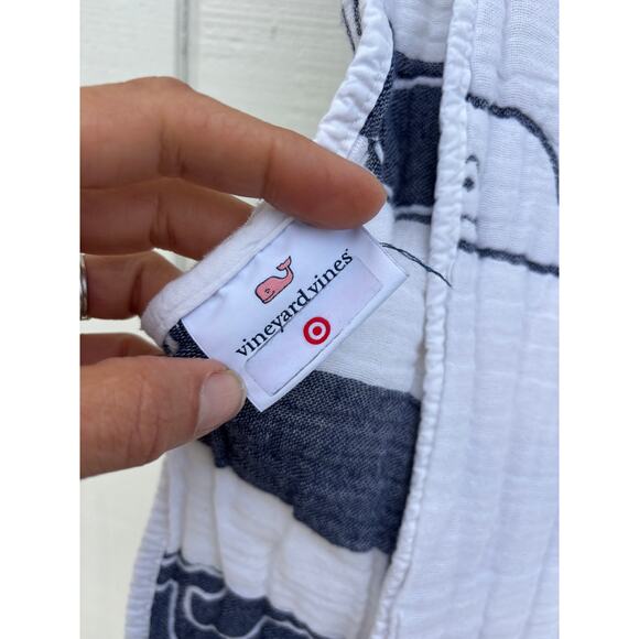 Vineyard Vines x Target Cotton Baby Blanket,‎ Whales, Nautical, Reversible - Picture 3 of 5
